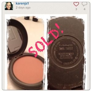 SOLD!!!MAC Sun Twist Beauty Powder