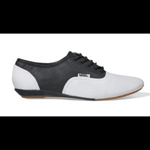 Vans Sophie Black/White