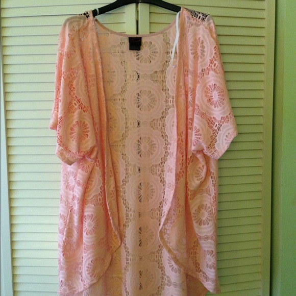 🚫SOLD🚫 Cute pink top