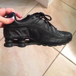 Womens Black Nike Shocks