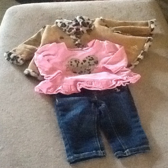 Baby Phat Outfit - Picture 3 of 3