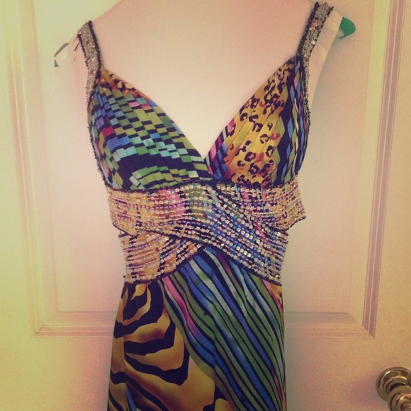 👏 JUST REDUCED👏 La Femme Prom Dress