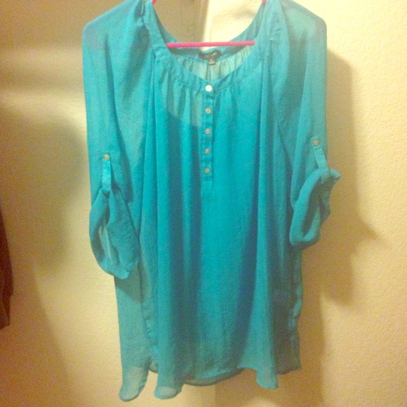{BUNDLED} Apt 9 chiffon blouse & camisole set