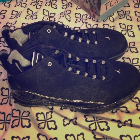 Jordan's wore them twice great great condition - Picture 1 of 3