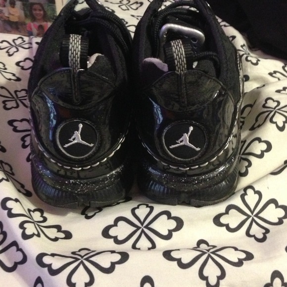 Jordan's wore them twice great great condition - Picture 2 of 3