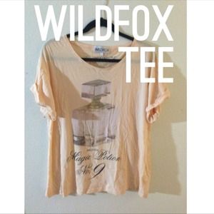 💗🎀WILDFOX Shirt - BARELY WORN