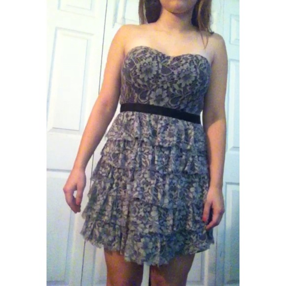 Strapless grey and black lace homecoming dress - Picture 2 of 2