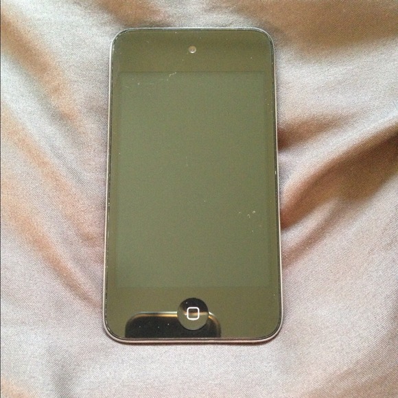 iPod touch 4th Generation (ON HOLD)