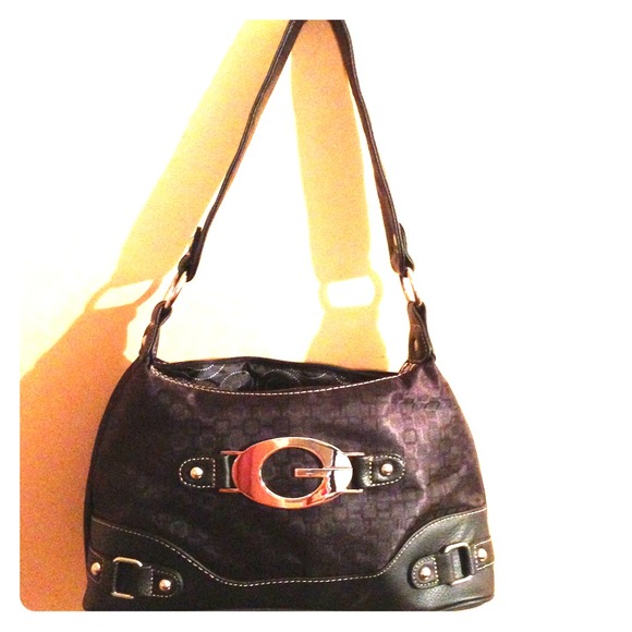Black Faux Guess Purse