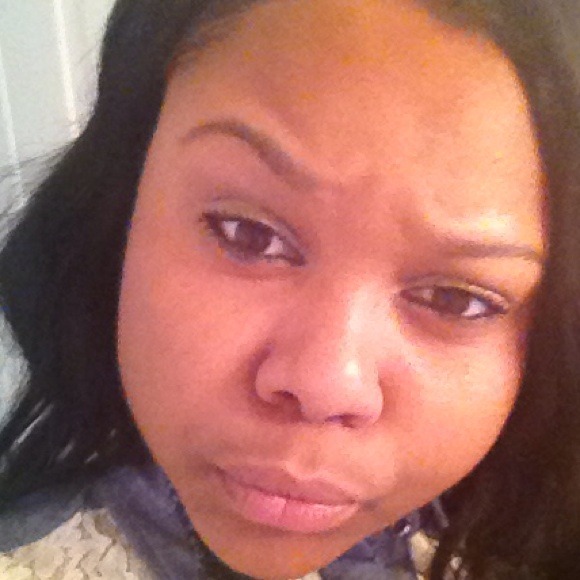 Hey poshers just saying hey :) 😘👍😉