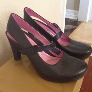 Tsubo Acrea Mary Jane Pumps-8.5