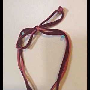 Strip Tees: Non-Slip Headband