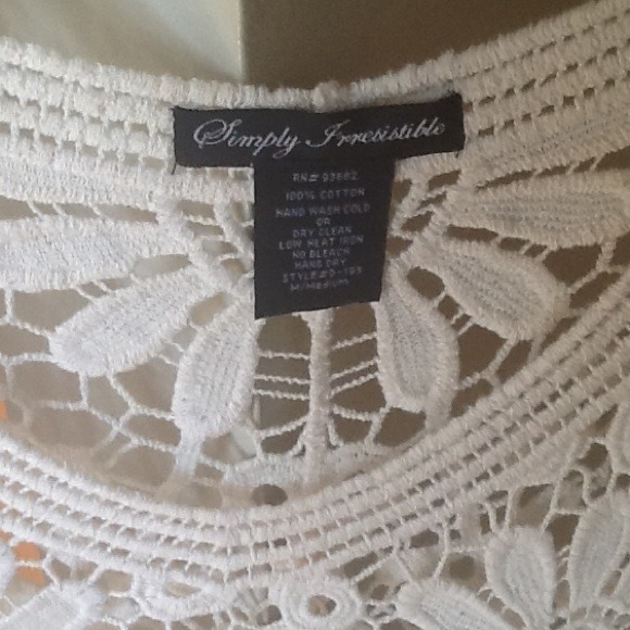 SOLD in bundle! - Picture 2 of 4