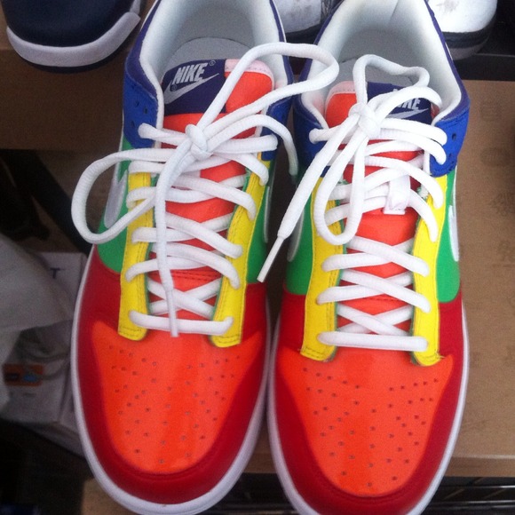 Nike low dunks