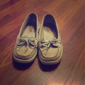 Low cut sperry top-siders w/ sequin cheetah print