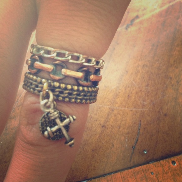 🚫SOLD in BUNDLE🚫Lucky Brand stacking rings