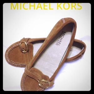 🆕Michael Kors Flats