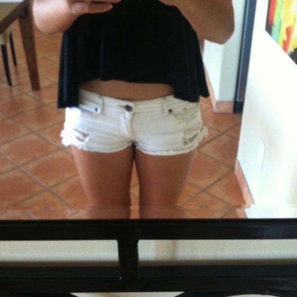 White jean shorts - Picture 1 of 1