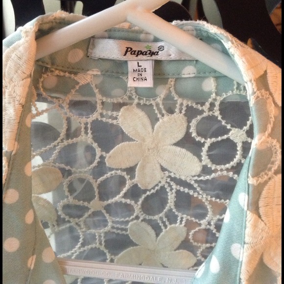 💢SOLD AS A BUNDLE💢 - Picture 2 of 3