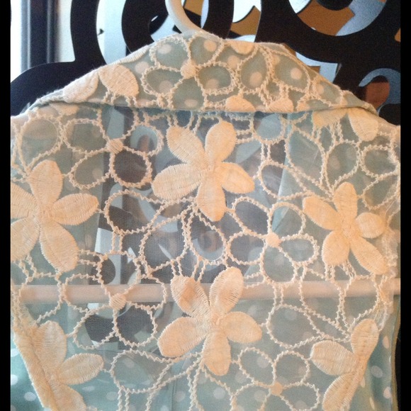 💢SOLD AS A BUNDLE💢 - Picture 3 of 3