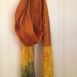 Never been used scarf