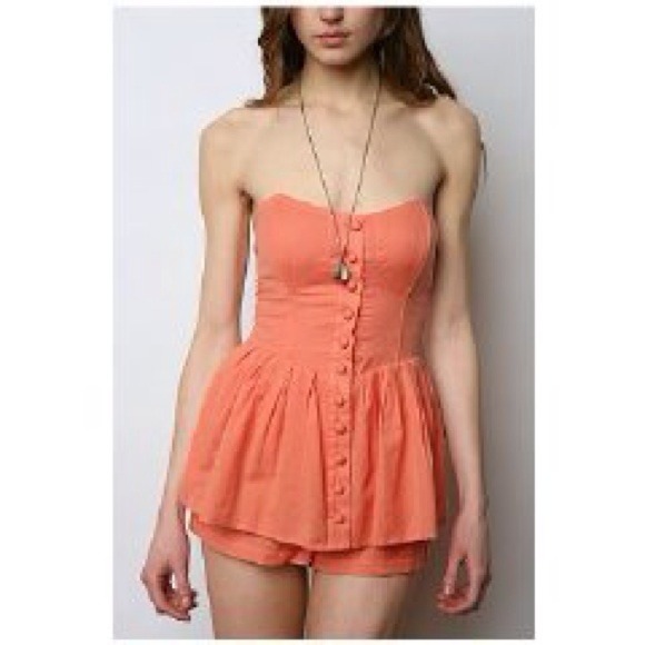 Romper - Picture 2 of 4