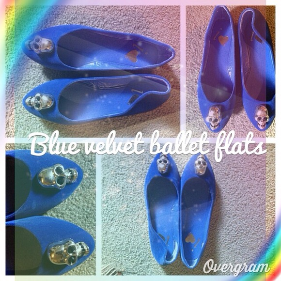 Ballet flats