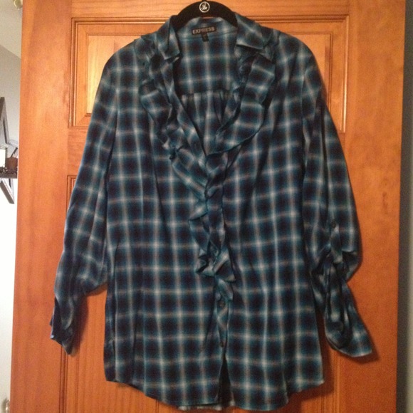 🚫🚫SOLD Express plaid shirt