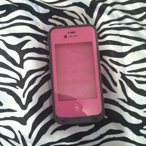✋TRADED✋ Lifeproof case for an iphone 4/4s