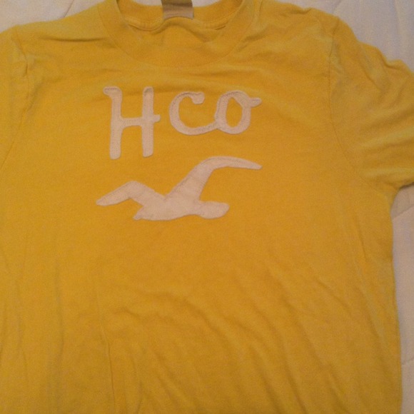 Mens Hollister Yellow T-Shirt
