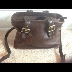 Vintage coach mid size bag