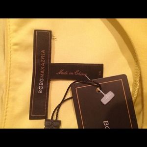 BCBGMaxAzria Dresses - ๐HP!๐ BCBG Max Azria Yellow Silk Tiered Dress BCBGMaxAzria Dresses - ๐HP!๐ BCBG Max Azria Yellow Silk Tiered Dress