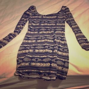 Bundle!!! Size sm volcom dress & xs nollie skirt