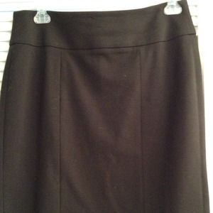 Bundled Downtown skirt, pearly & silk tunic