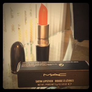 RESERVED NEW Mac Sushi Kiss LE Lipstick