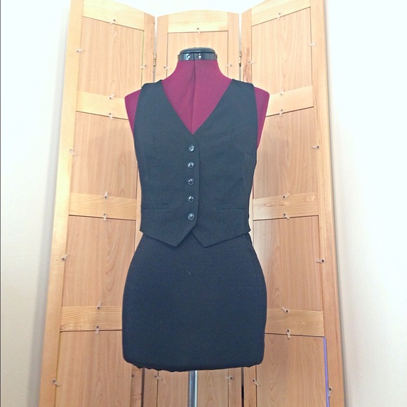 ✨Dressy Fitted vest