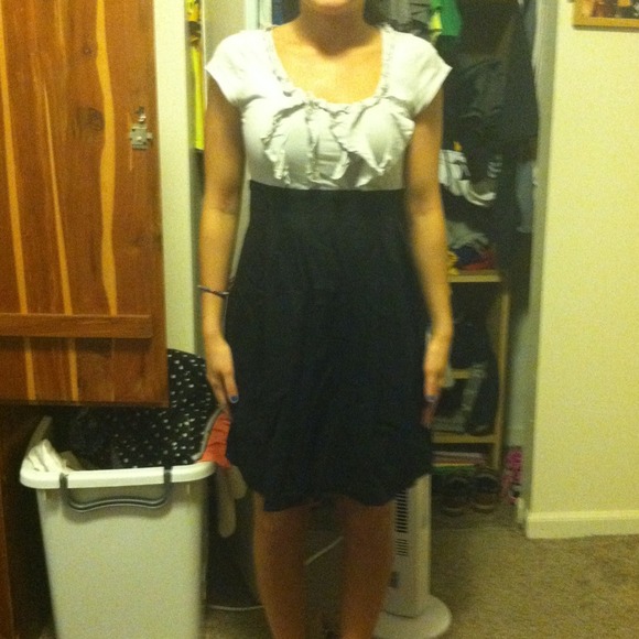 Francesca's business casual dress