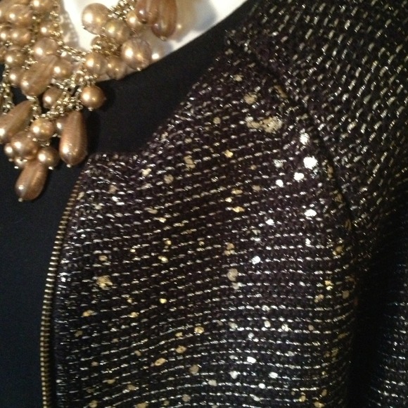 Black cardigan w/gold Lurex. New. Sz L - Picture 2 of 4
