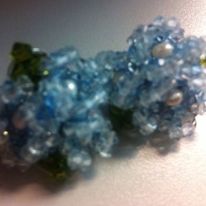 Vintage beaded clip on flower earrings