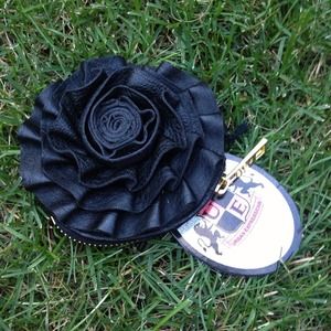 Faux Leather Coin Purse/Wallet