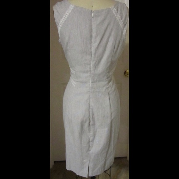 BUNDLE London Times black and white shift dress - Picture 3 of 4