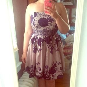 ✨HOST PICK!✨NWT forever21 rose print dress ✨✨