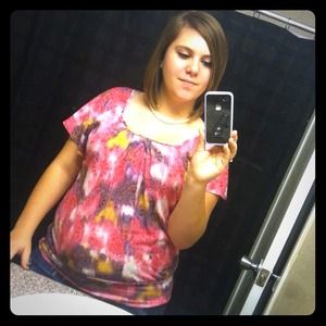 Multicolor floral top like new
