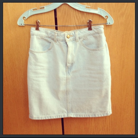 American apparel high waisted denim skirt