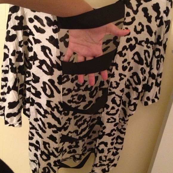 Top-SOLD !!!!!!!!!!!!!!!!!! - Picture 2 of 3