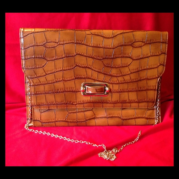 No trades!! Alligator print clutch purse!!