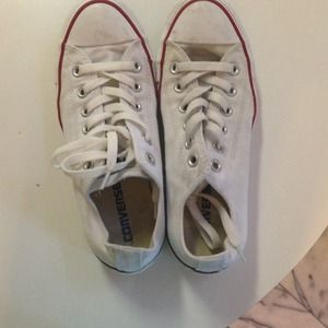 White converse 💞RESERVED💞