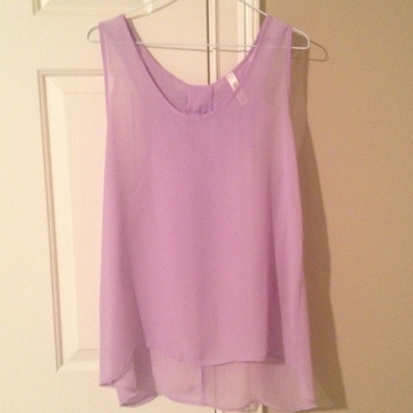 Beautiful lilac top! - Picture 1 of 2