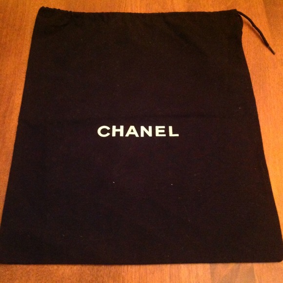 🌀Sold in Bundle🌀 Chanel Dust Bag