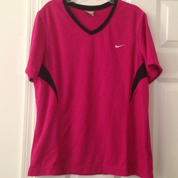 Nike fit dri tshirt